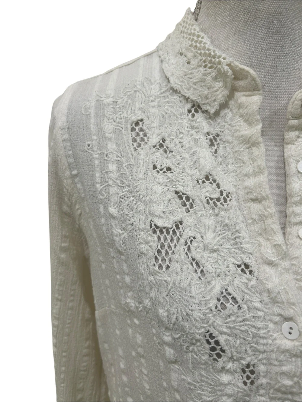 Free People Carter dobbie ivory Button-Front embroidered cotton blouse medium